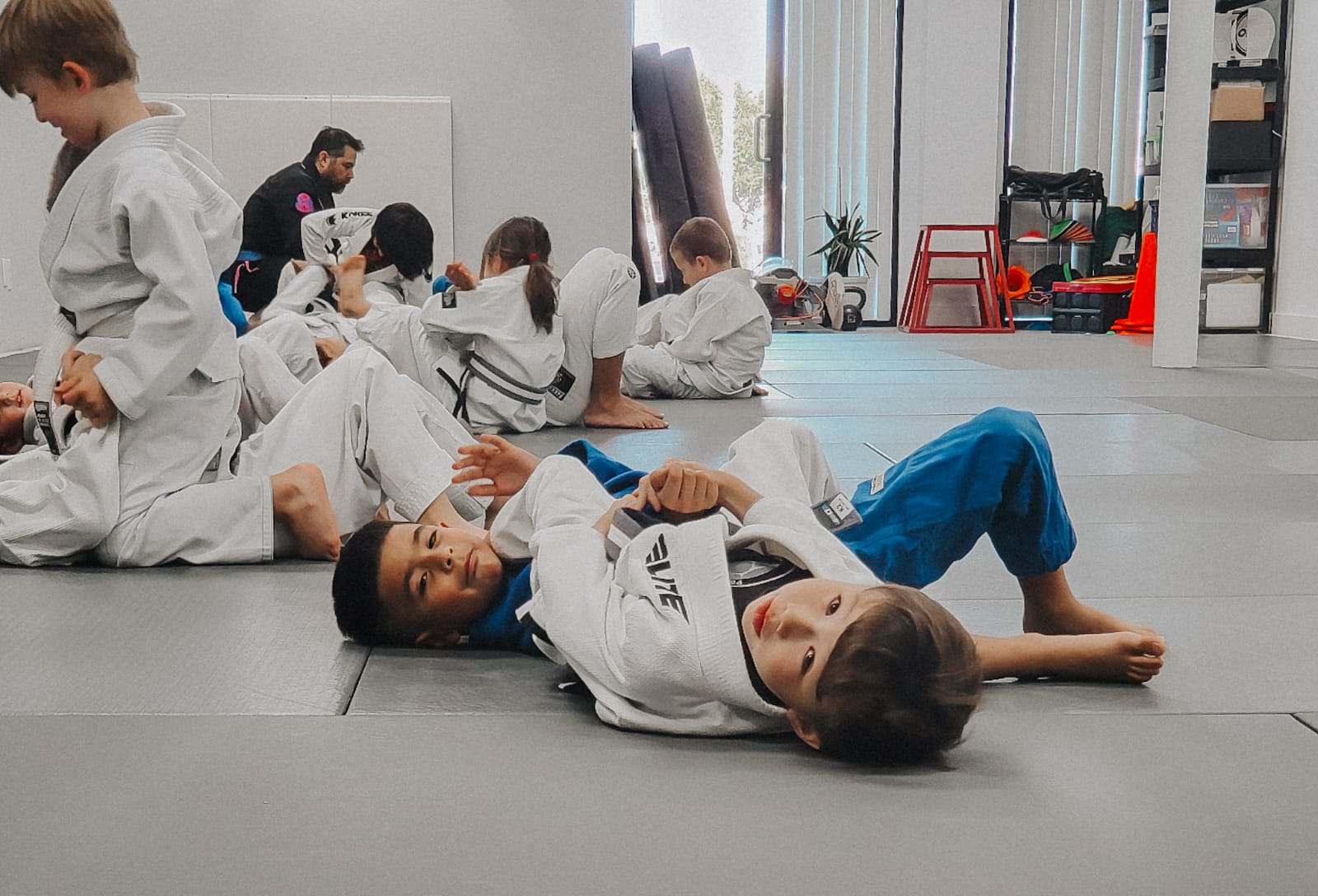 Kids Jiu-Jitsu rolling class Ares Arizona
